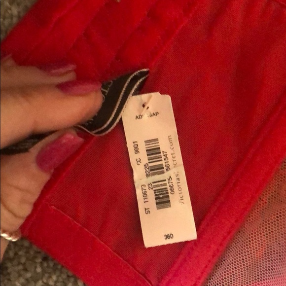 Corset bra from Victoria secret - Picture 5 of 7